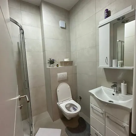 Diksi Sa Podzemnom Garazom Banja Luka