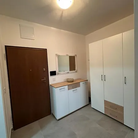 Diksi Sa Podzemnom Garazom * Banja Luka