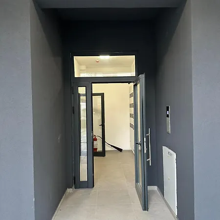 Diksi Sa Podzemnom Garazom Διαμέρισμα